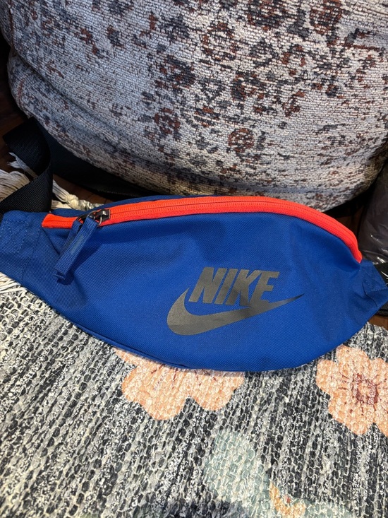 Handbags - Nike Belt Bag